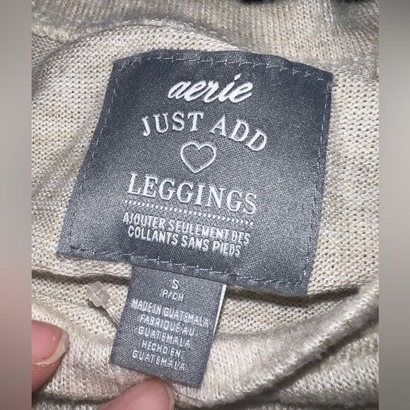 Aerie just add leggings Oatmeal Lightweight Side Ruffle Slits Top Size Small GUC - Picture 3 of 6